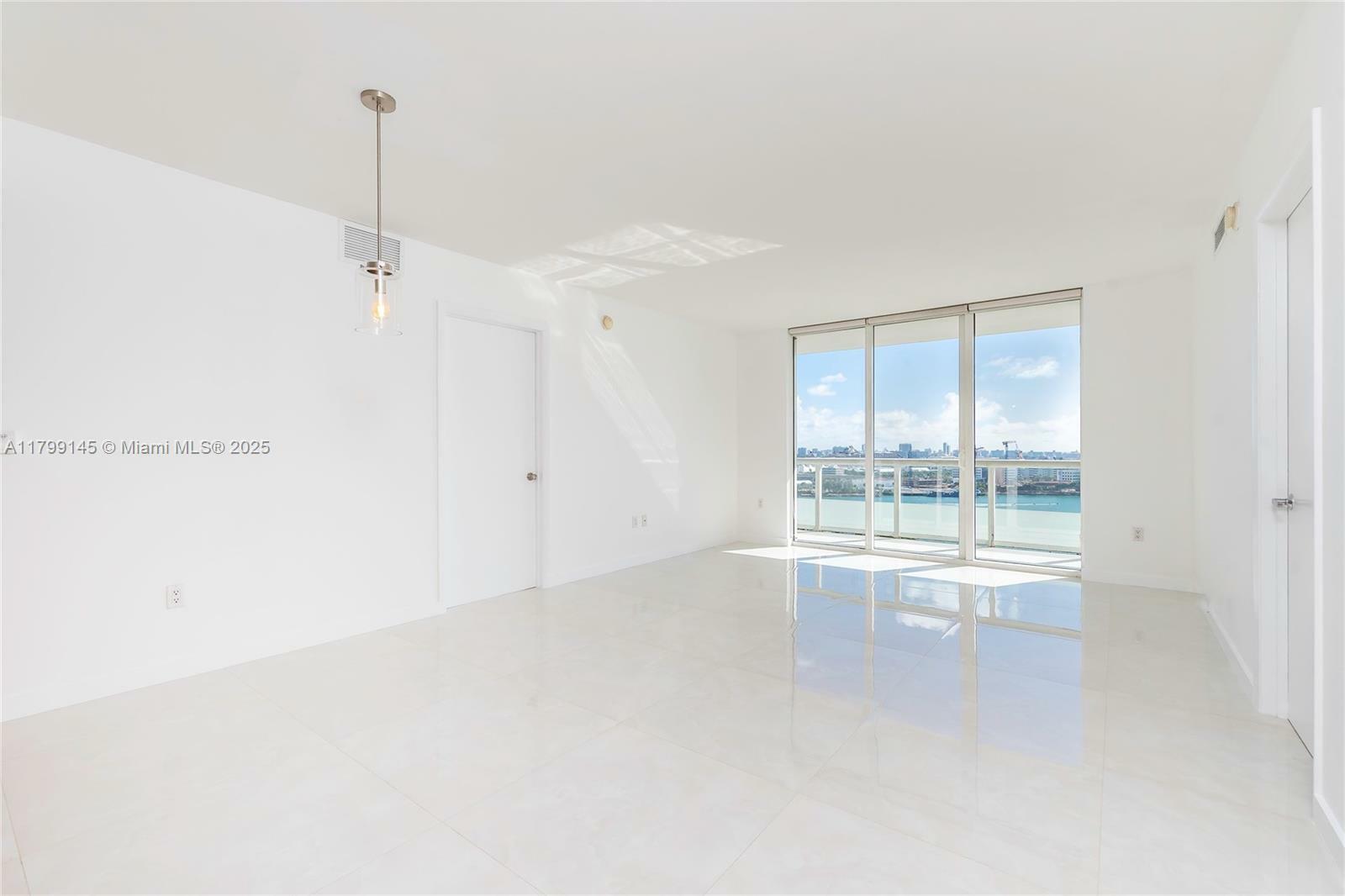 Property Photo: 50 Biscayne Blvd 1808 FL 33132