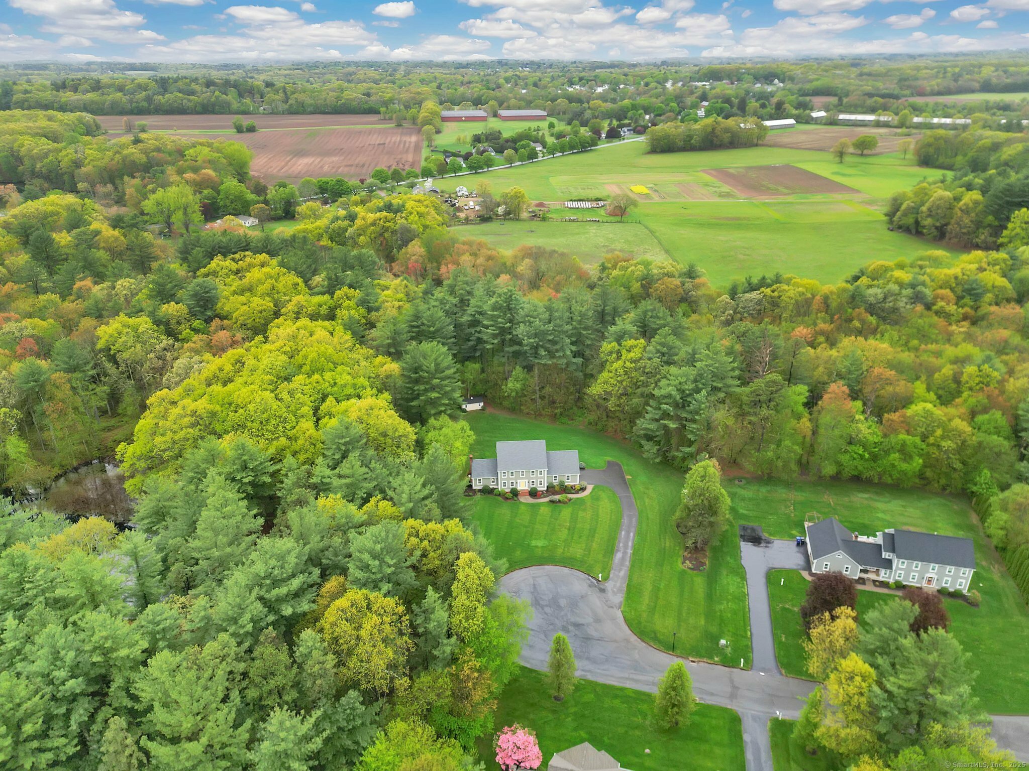 Property Photo: 42 Royal Manor CT 06071