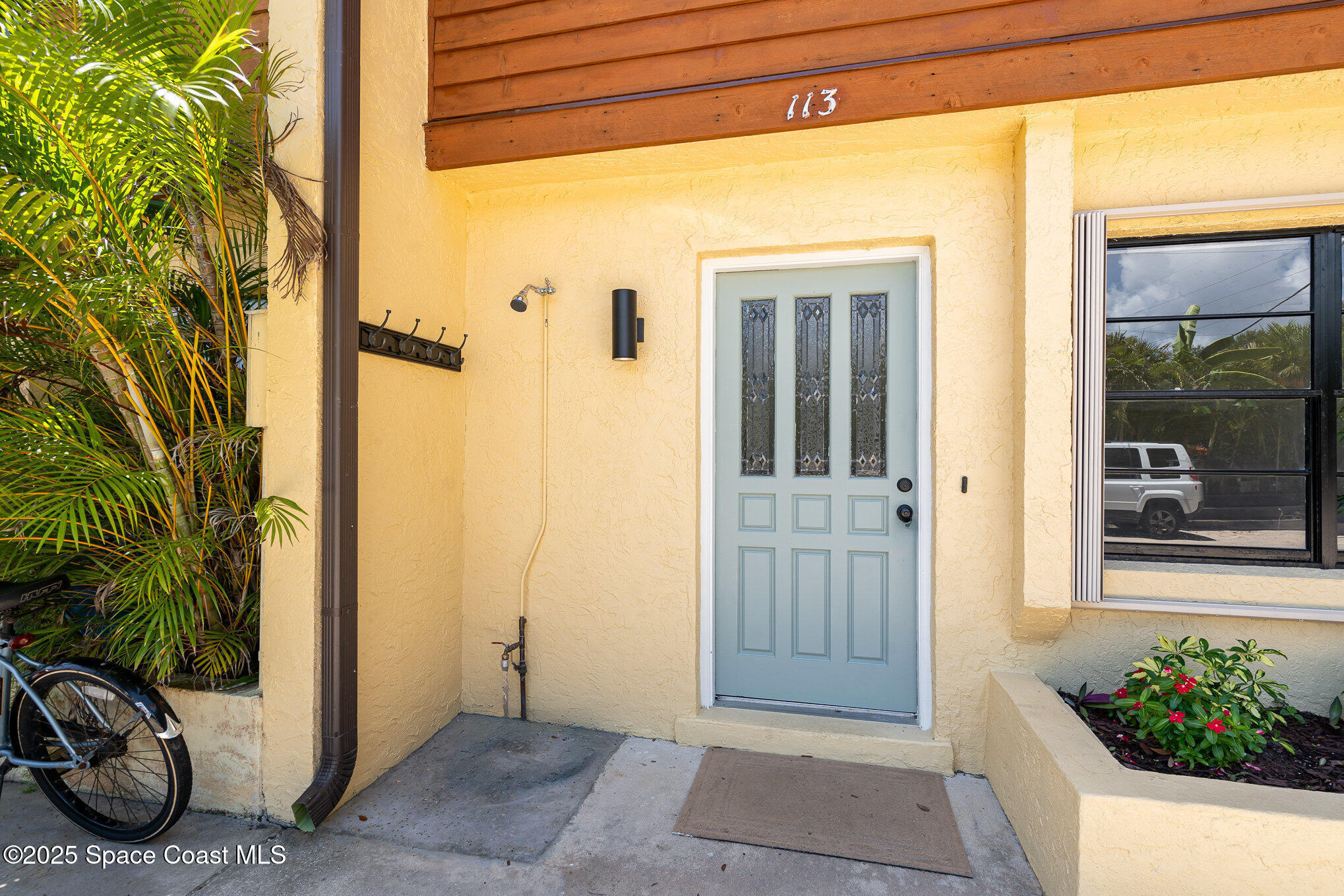 Property Photo: 113 Harbor Drive FL 32920