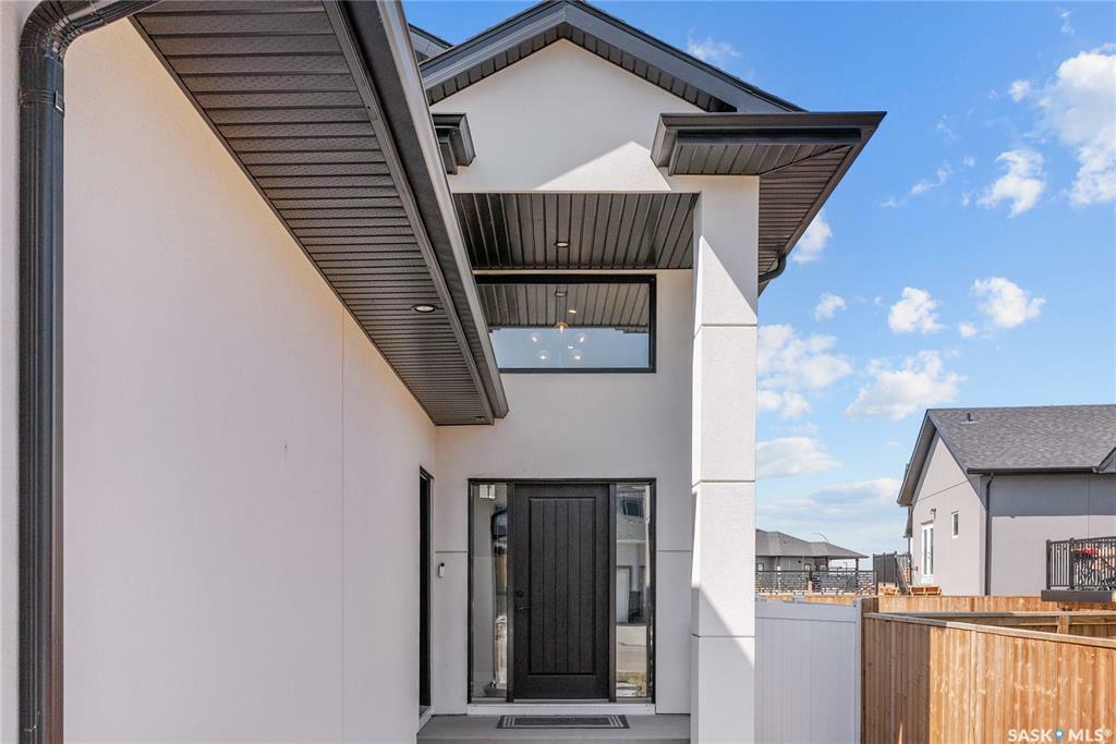 Property Photo: 314 Hamm Way SK S7V 0W2