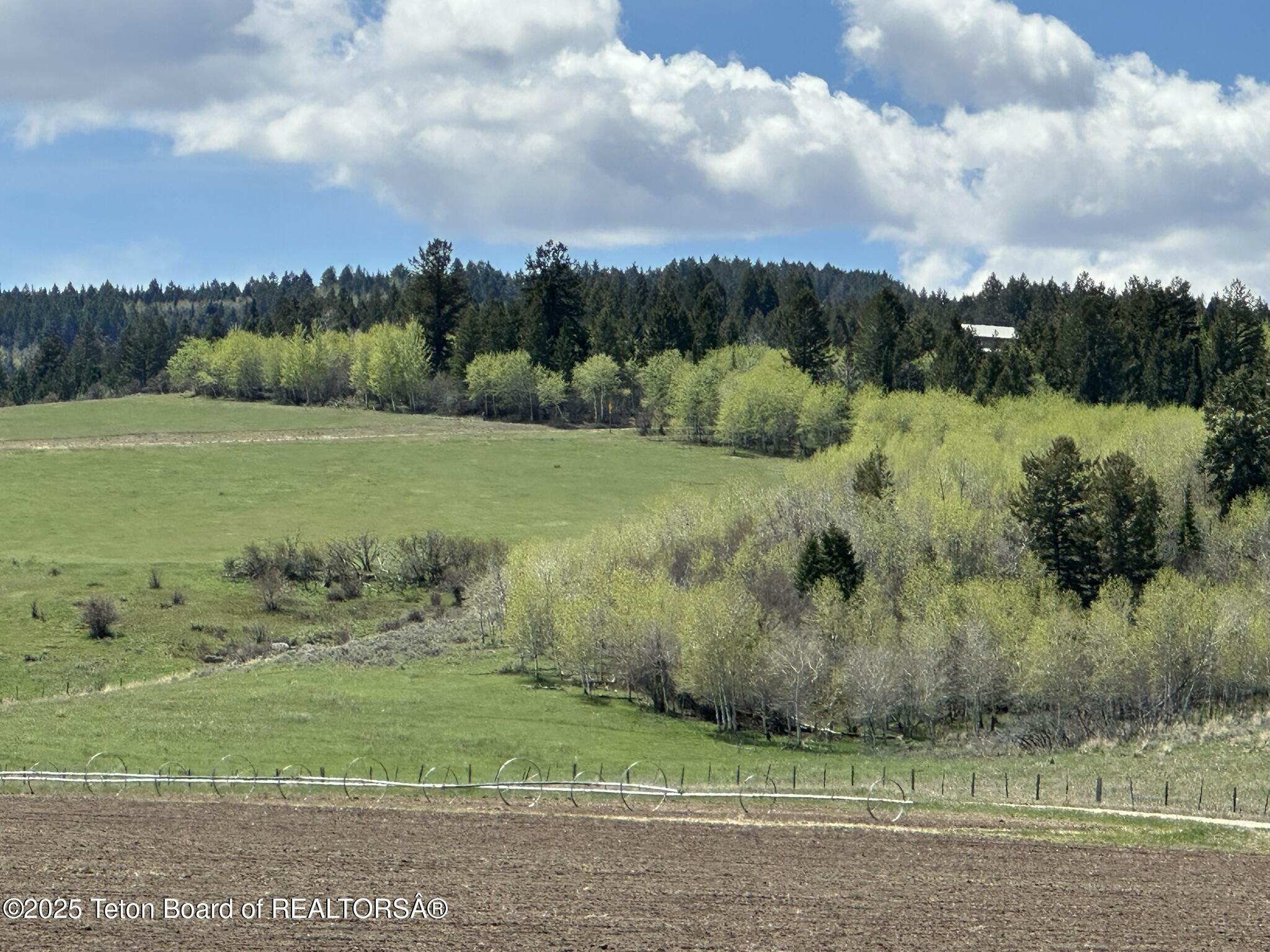 Property Photo: 8875 West Ridge Road ID 83452