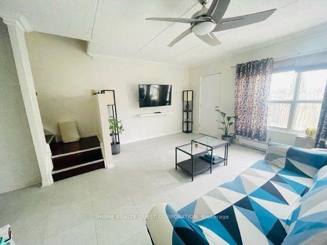 Property Photo: 180 Mississauga Valley Boulevard ON L5A 3M2