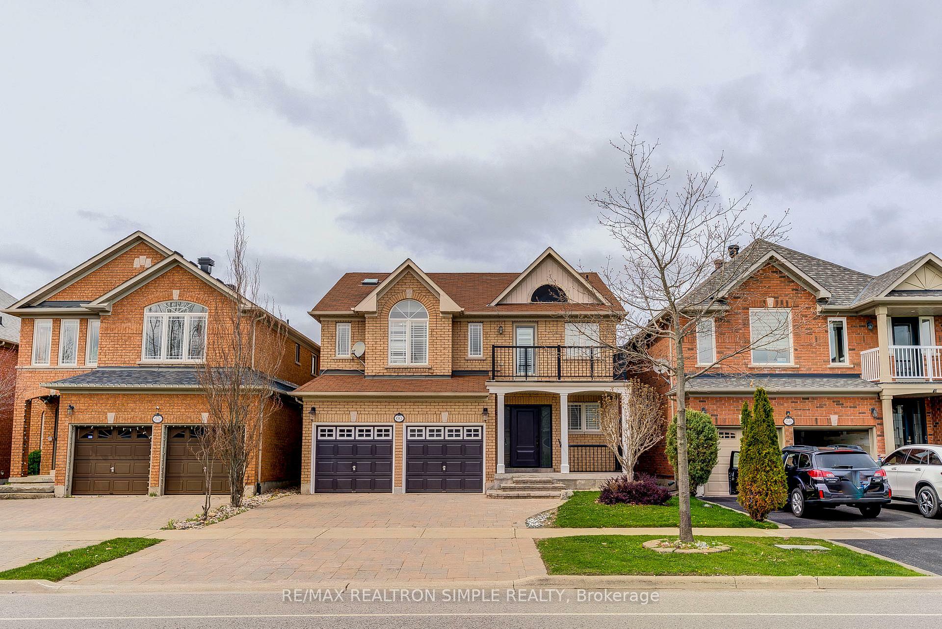 Property Photo: 60 Regatta Avenue ON L4E 4R1