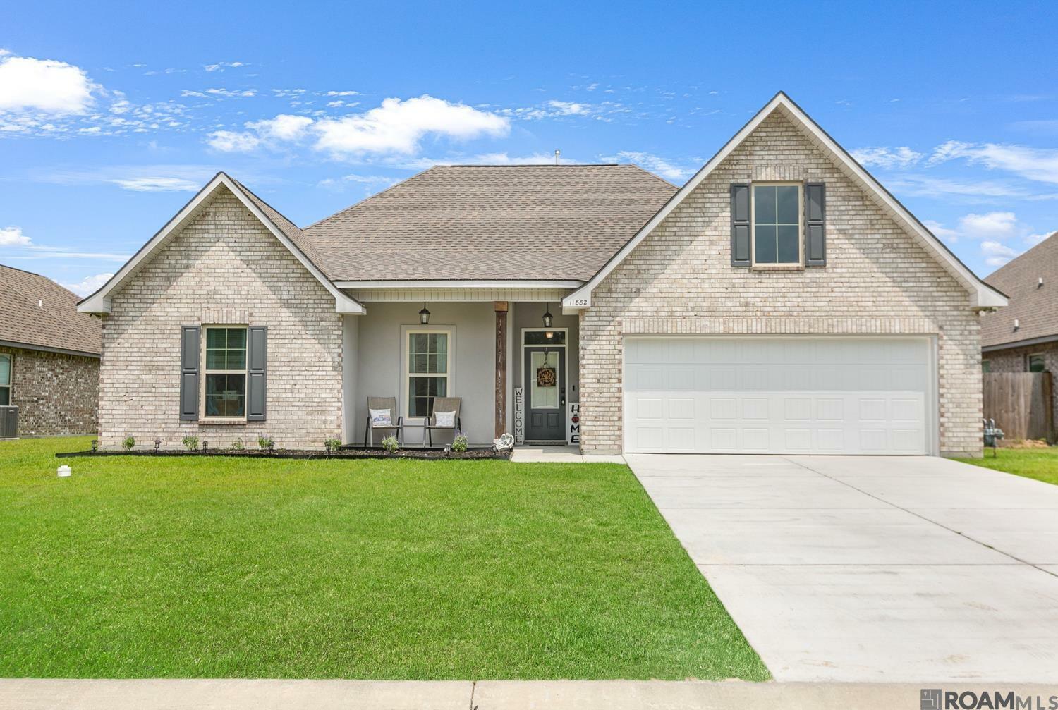 Property Photo: 11882 Wildebeest Ridge Dr LA 70726