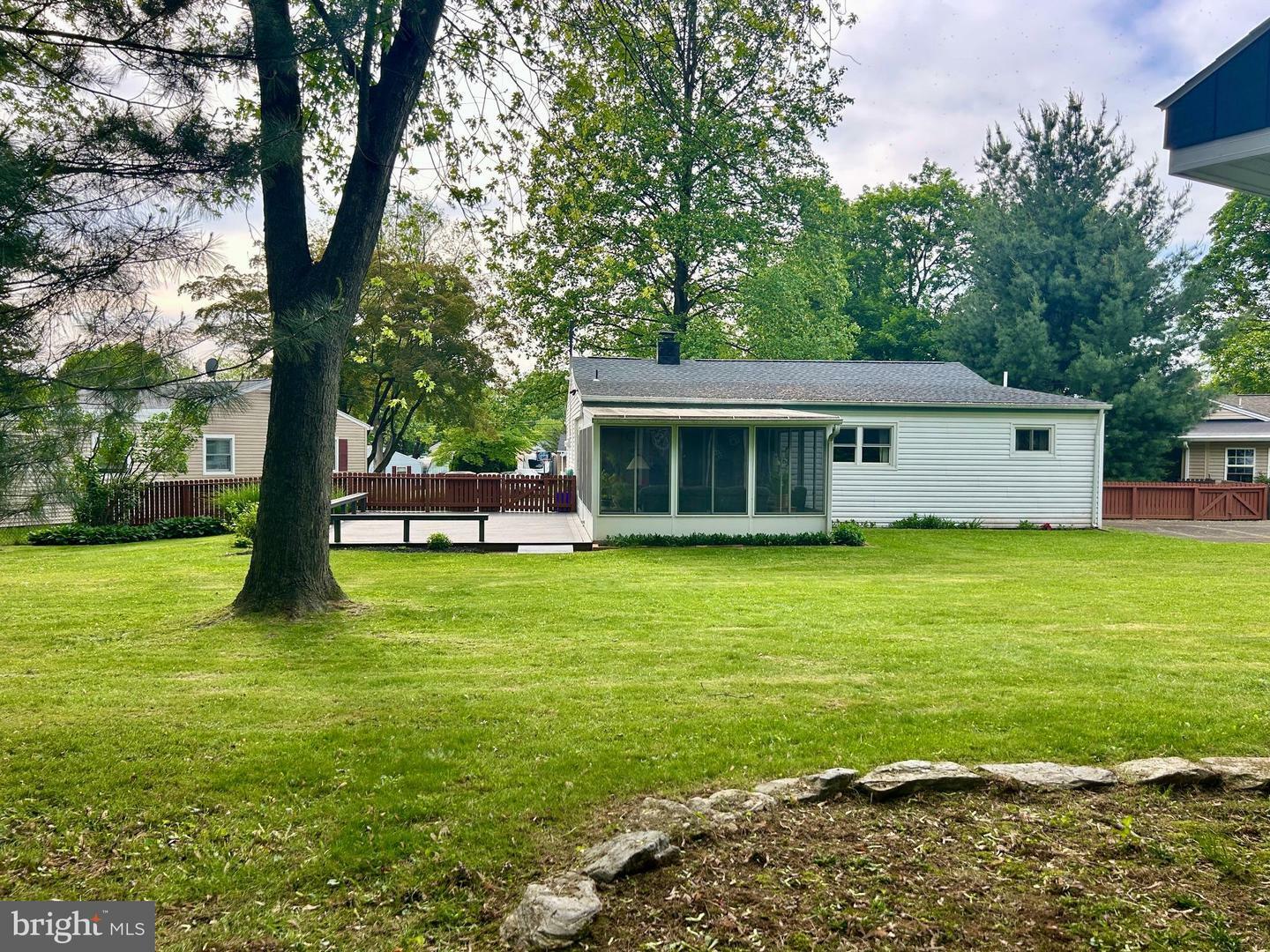 Property Photo: 3 Sussex Circle PA 17011