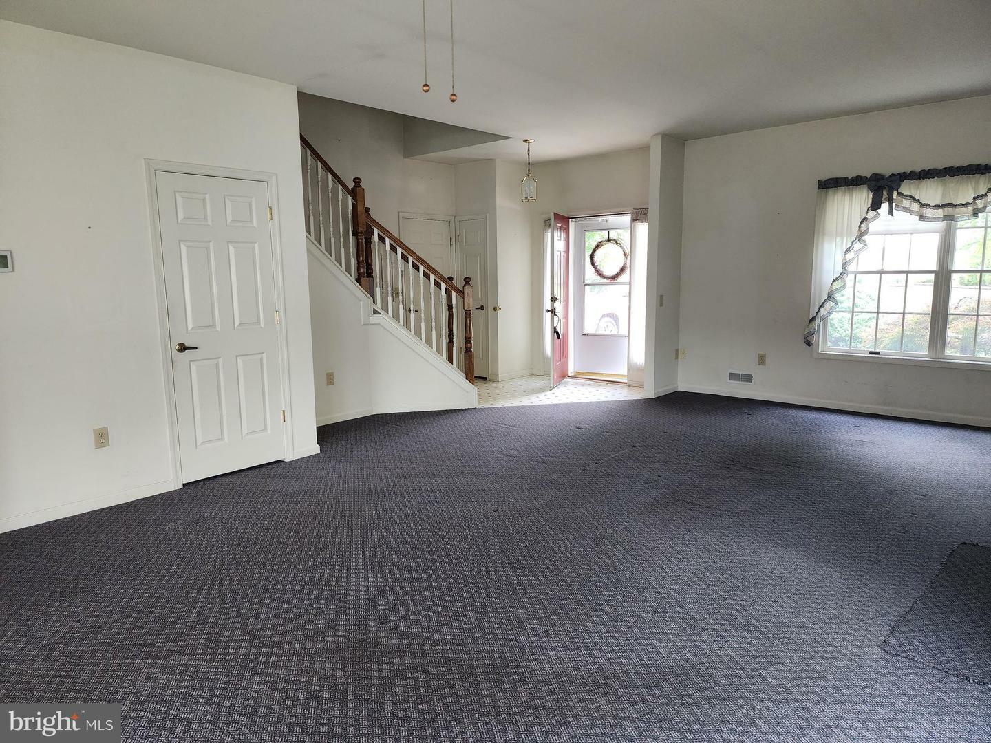 Property Photo:  16 Lantern Lane  NJ 08022 