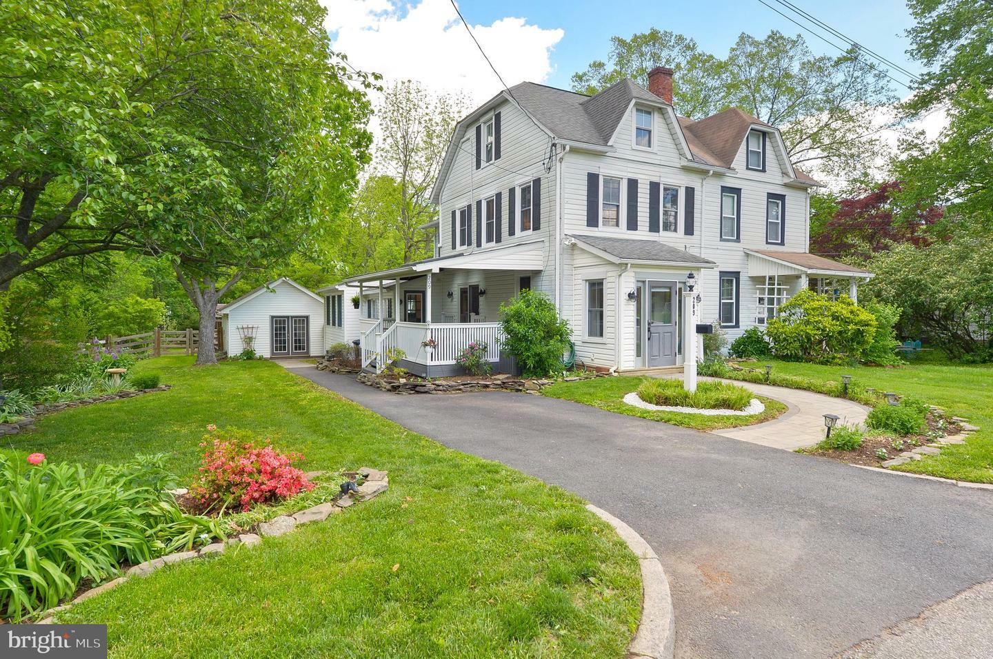 Property Photo: 209 Riverview Road PA 19081