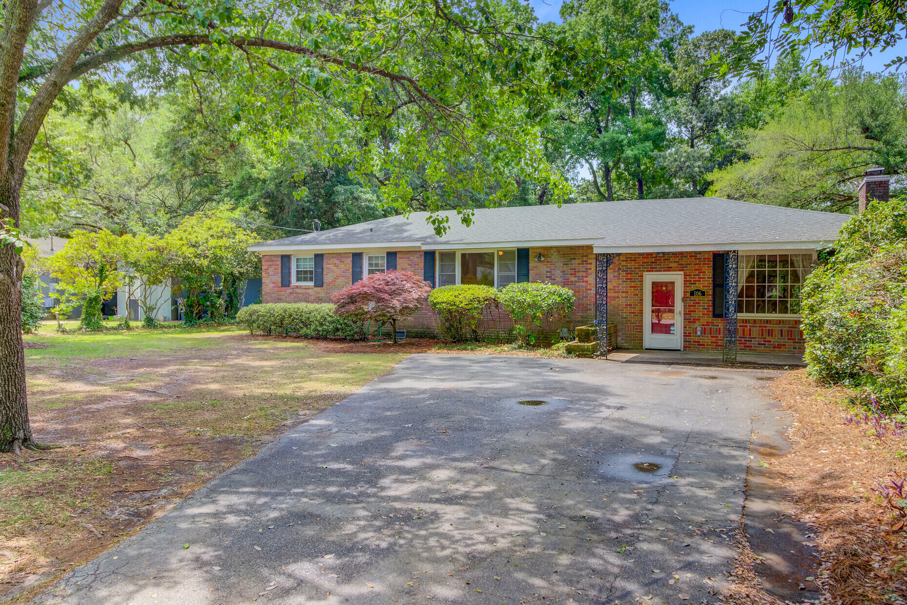 Property Photo: 106 Newington Road SC 29485