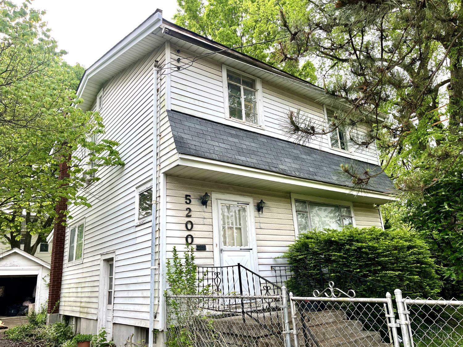 Property Photo: 5200 Whetsel Avenue OH 45227