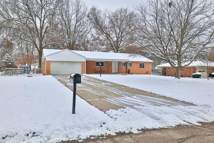 Property Photo: 8667 Woodview Drive OH 45231