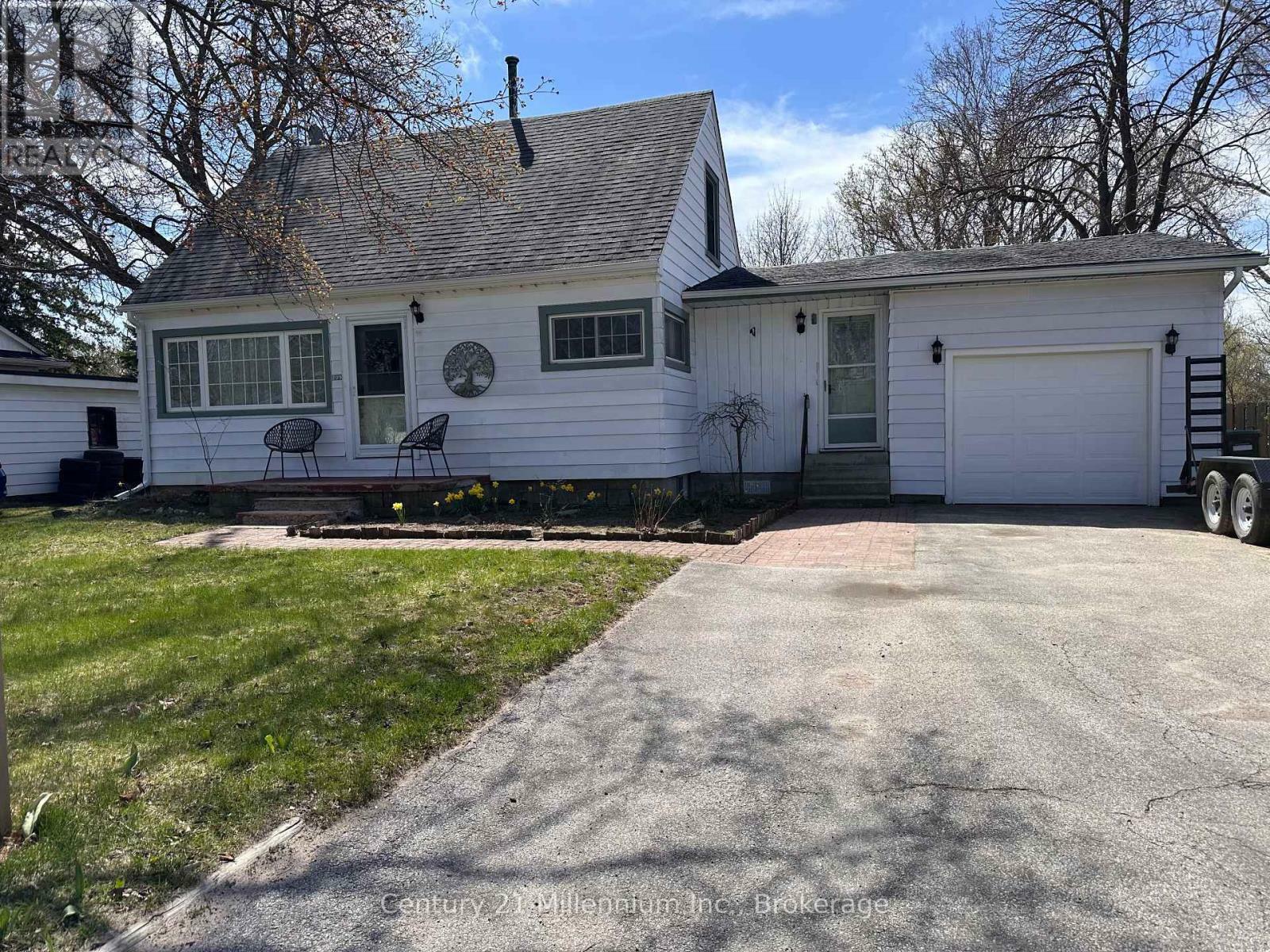 209 Kirkwood Drive  Clearview (Stayner) ON L0M 1S0 photo
