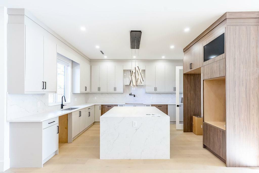 Property Photo: 14963 20 BC V4A 8E9