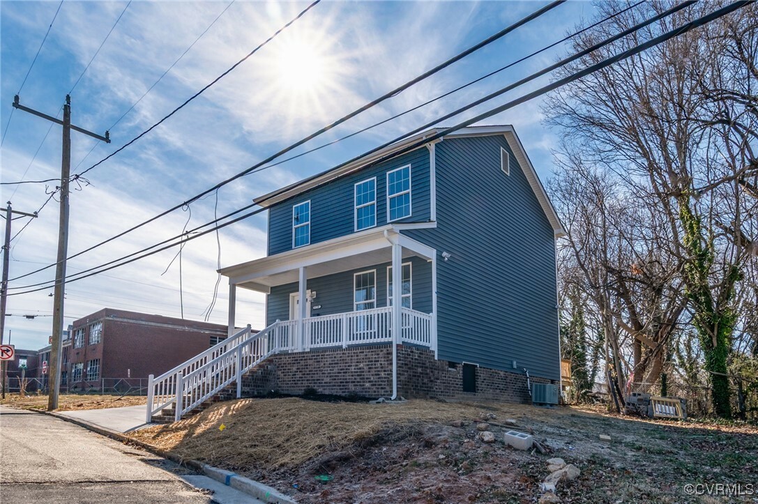 Property Photo: 425 Byrne Street VA 23803