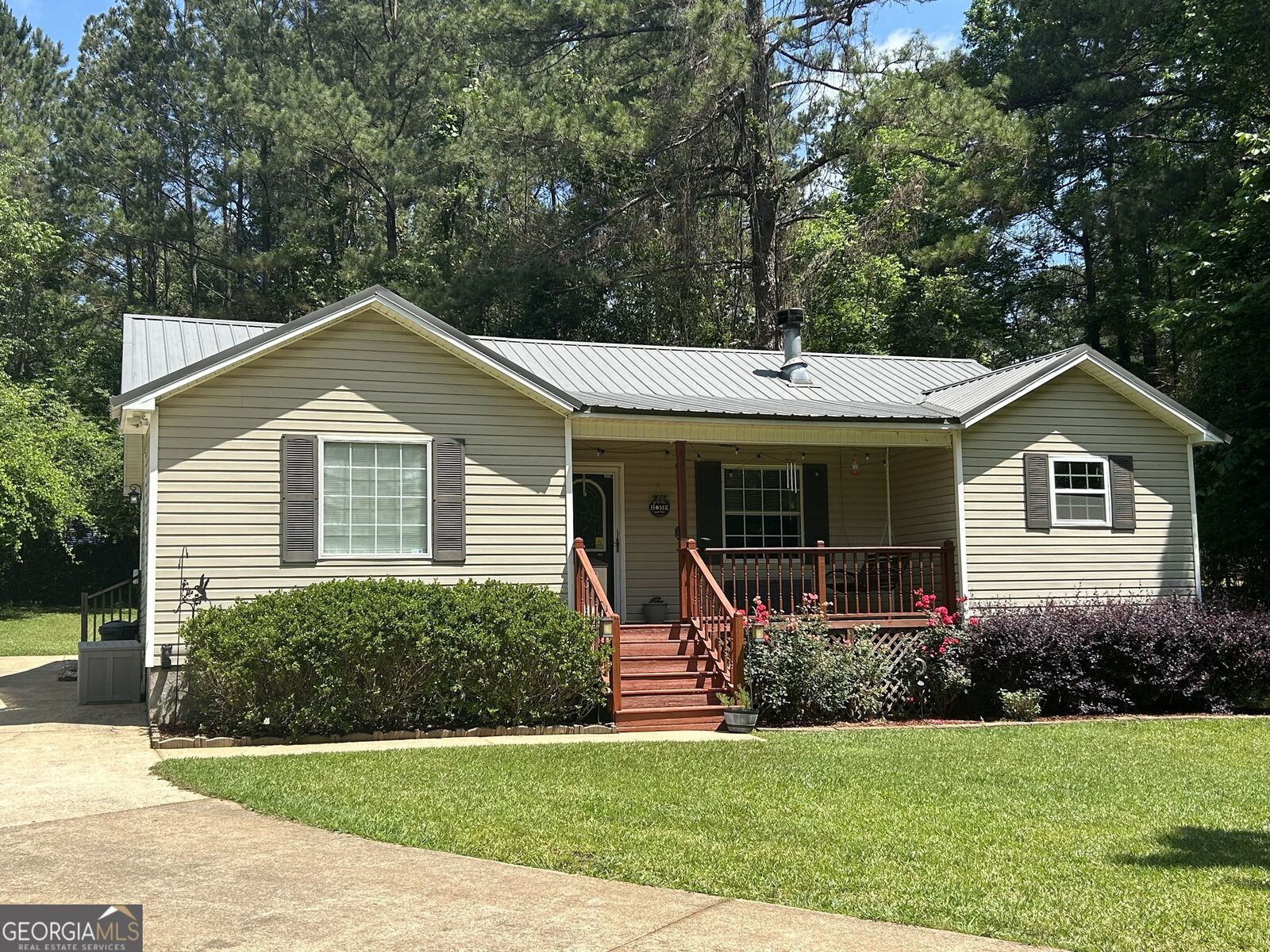 Property Photo:  3550 West Point Road  GA 30240 