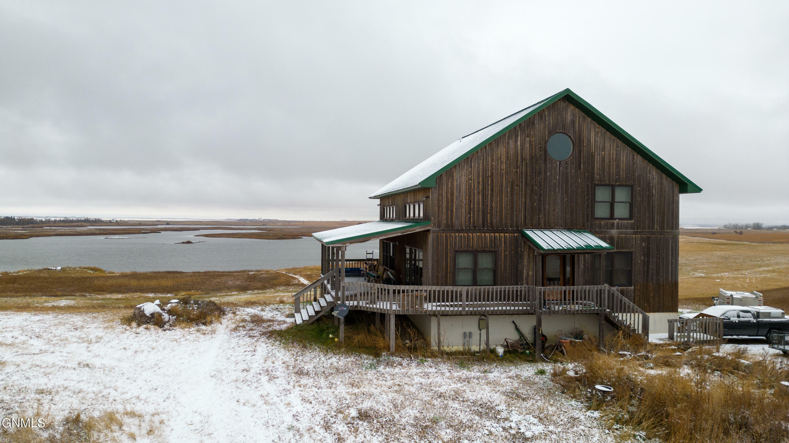 Property Photo: 6812 89th Street SE ND 58456