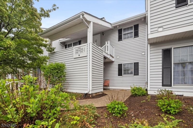 153 Mockingbird Court  Readington Twp. NJ 08887 photo