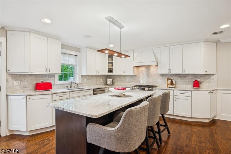 Property Photo: 46 N Summit Ave NJ 07928