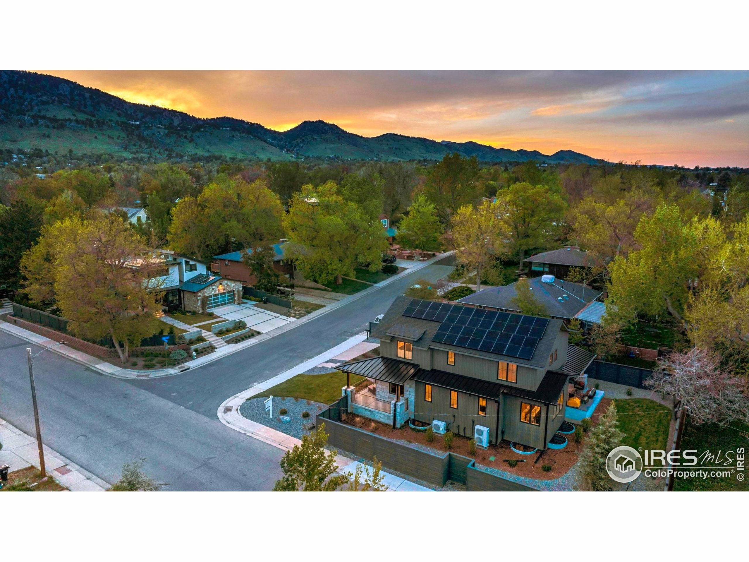 Property Photo: 2700 15th St CO 80304