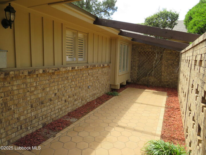 Property Photo:  6805 Norfolk Avenue  TX 79413 