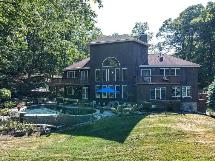 Property Photo:  36 Ridgetop Drive  NY 10986 