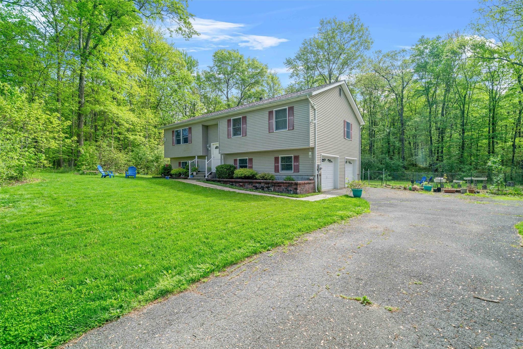 Property Photo: 220 Twin Arch Road NY 10916