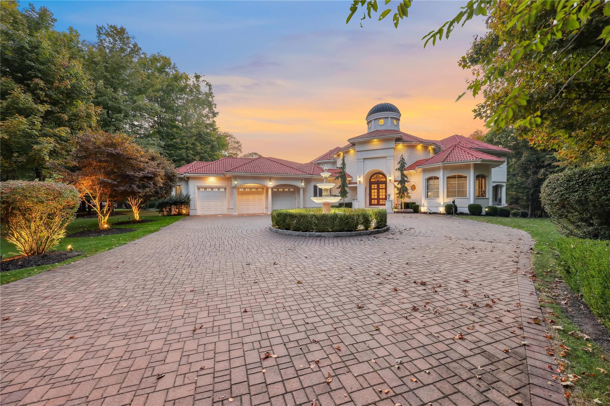 658 Haverstraw Road  Montebello NY 10901 photo