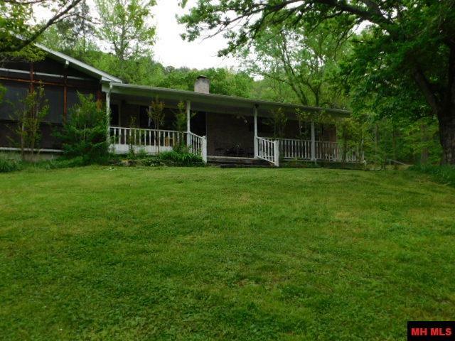 Property Photo: 525 Driftwood Drive AR 72566