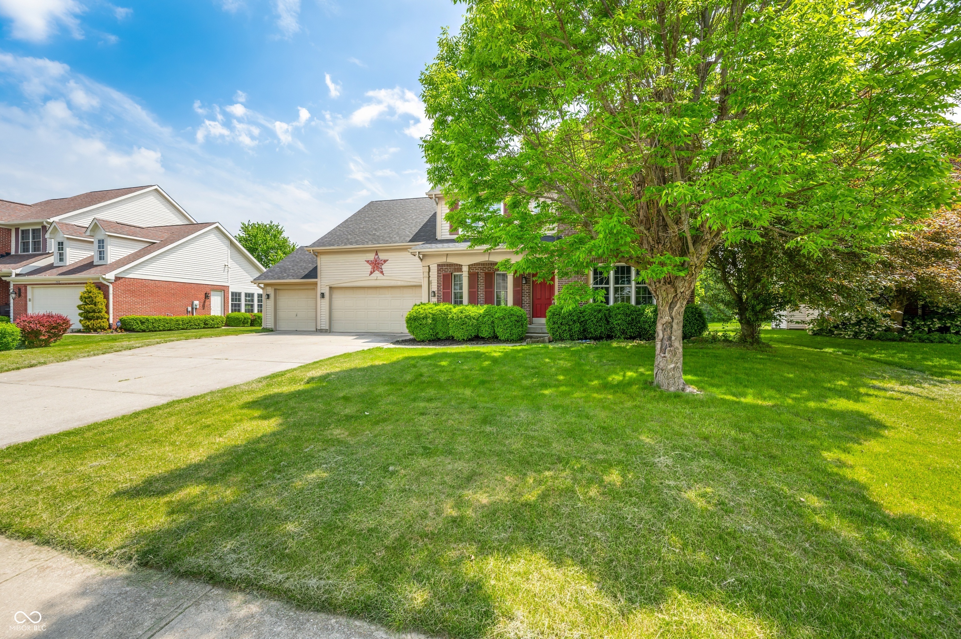 Property Photo: 7023 Hartington Place IN 46259