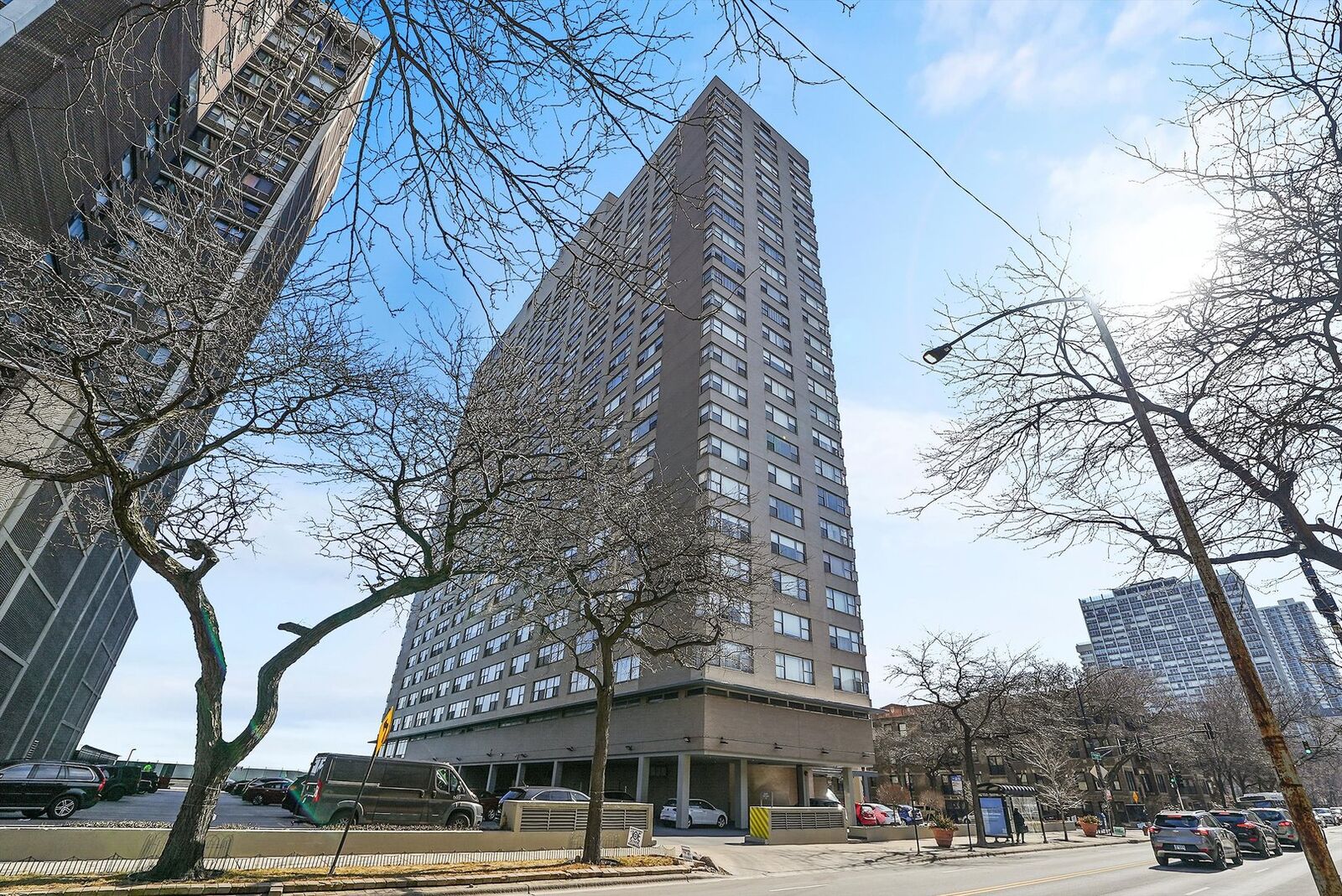 Property Photo:  6301 N Sheridan Road 21J  IL 60660 