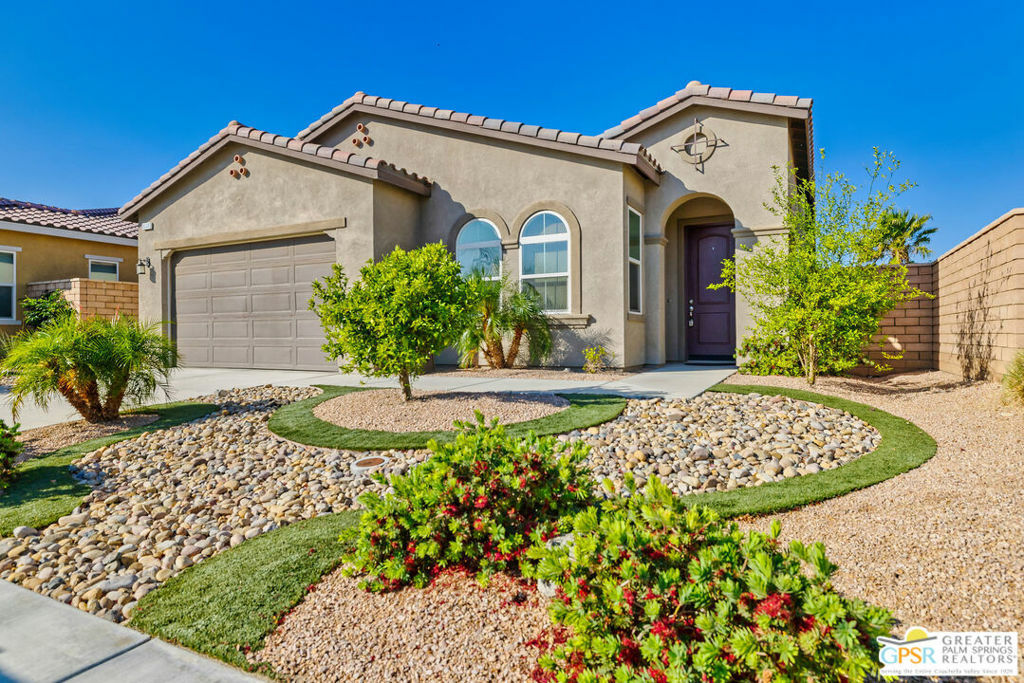 Property Photo: 85041 Stazzano Place CA 92203