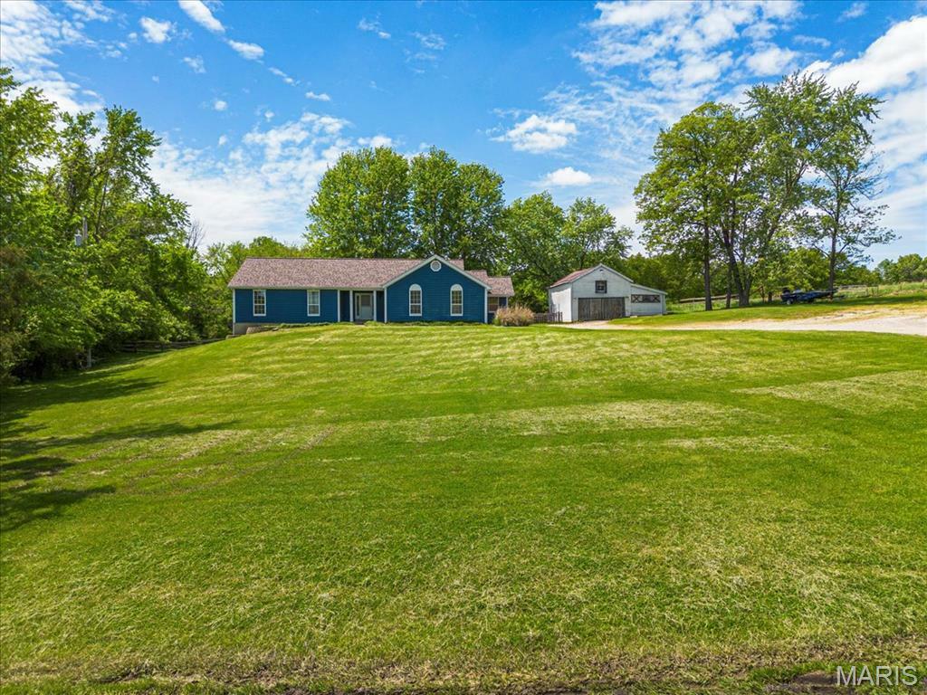 Property Photo: 667 Workman Road MO 63025