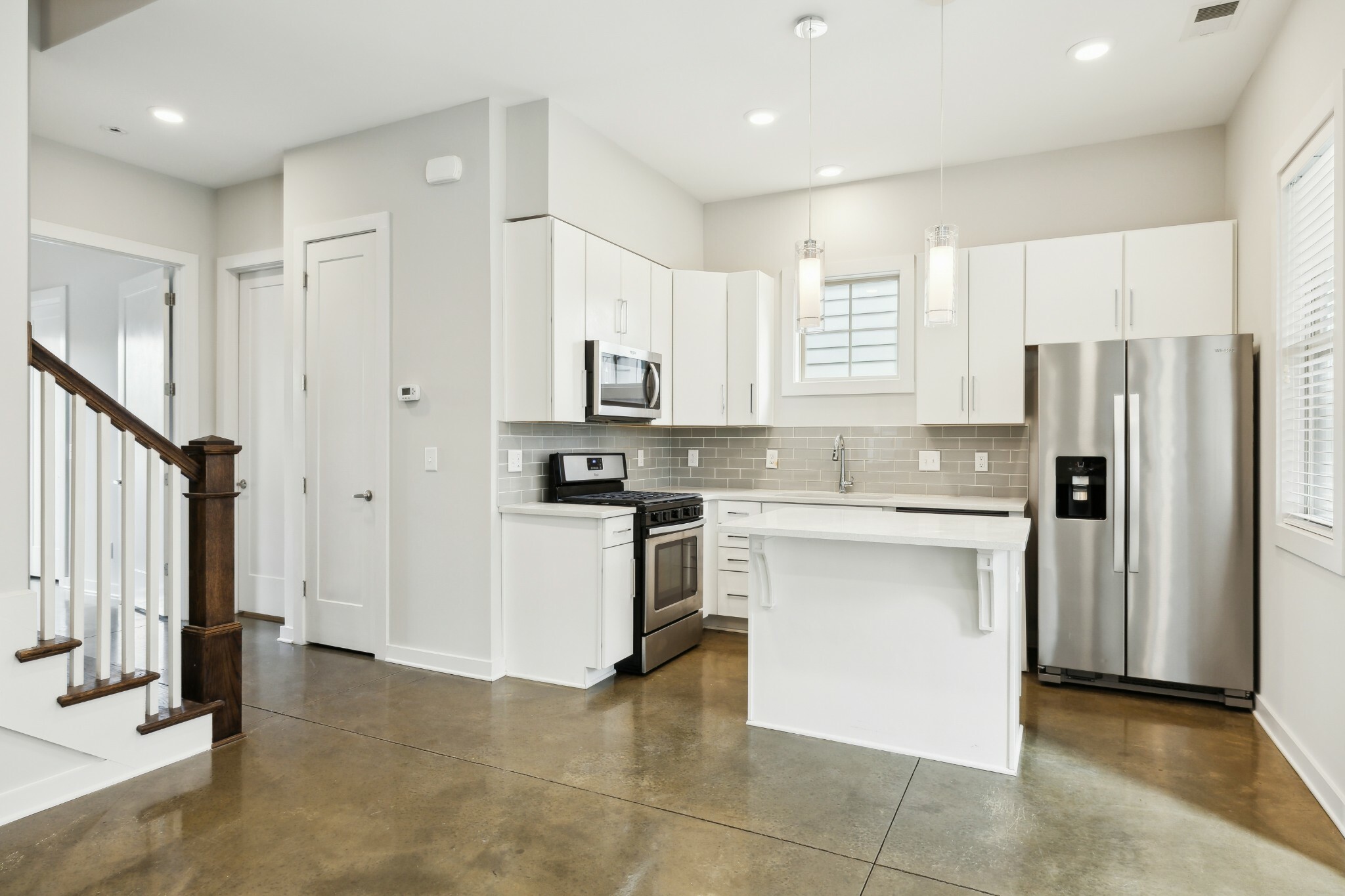 Property Photo: 1065 Treaty Oaks Dr TN 37209