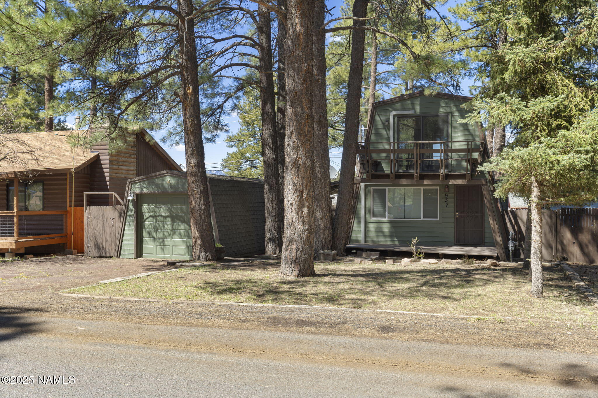 Property Photo:  937 Osage  AZ 86005 
