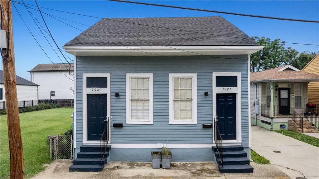 Property Photo:  2025 Conti Street  LA 70112 