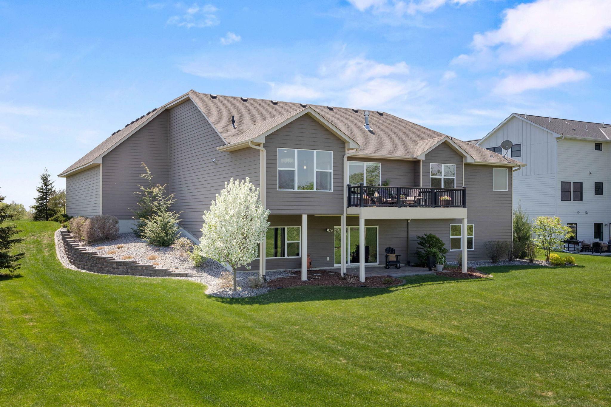 Property Photo: 4680 Spruce Way MN 55359