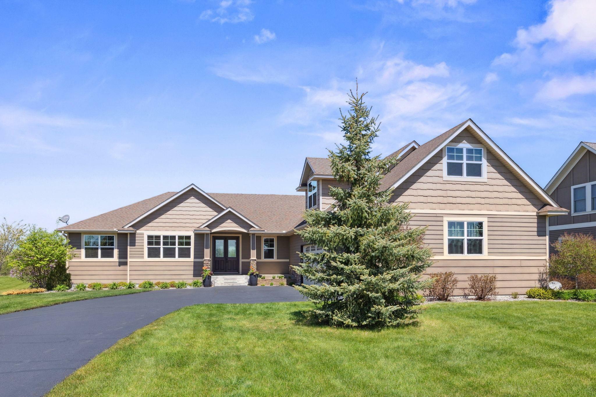 Property Photo: 4680 Spruce Way MN 55359