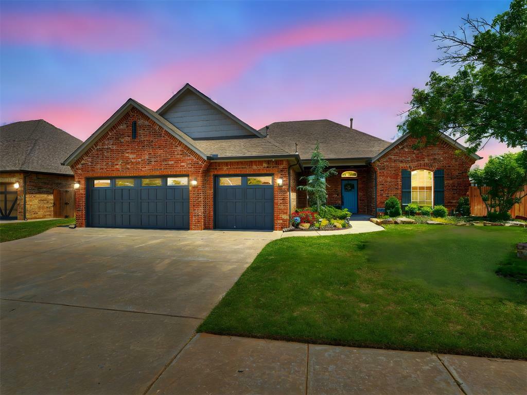 Property Photo: 15804 Wild Creek Drive OK 73013