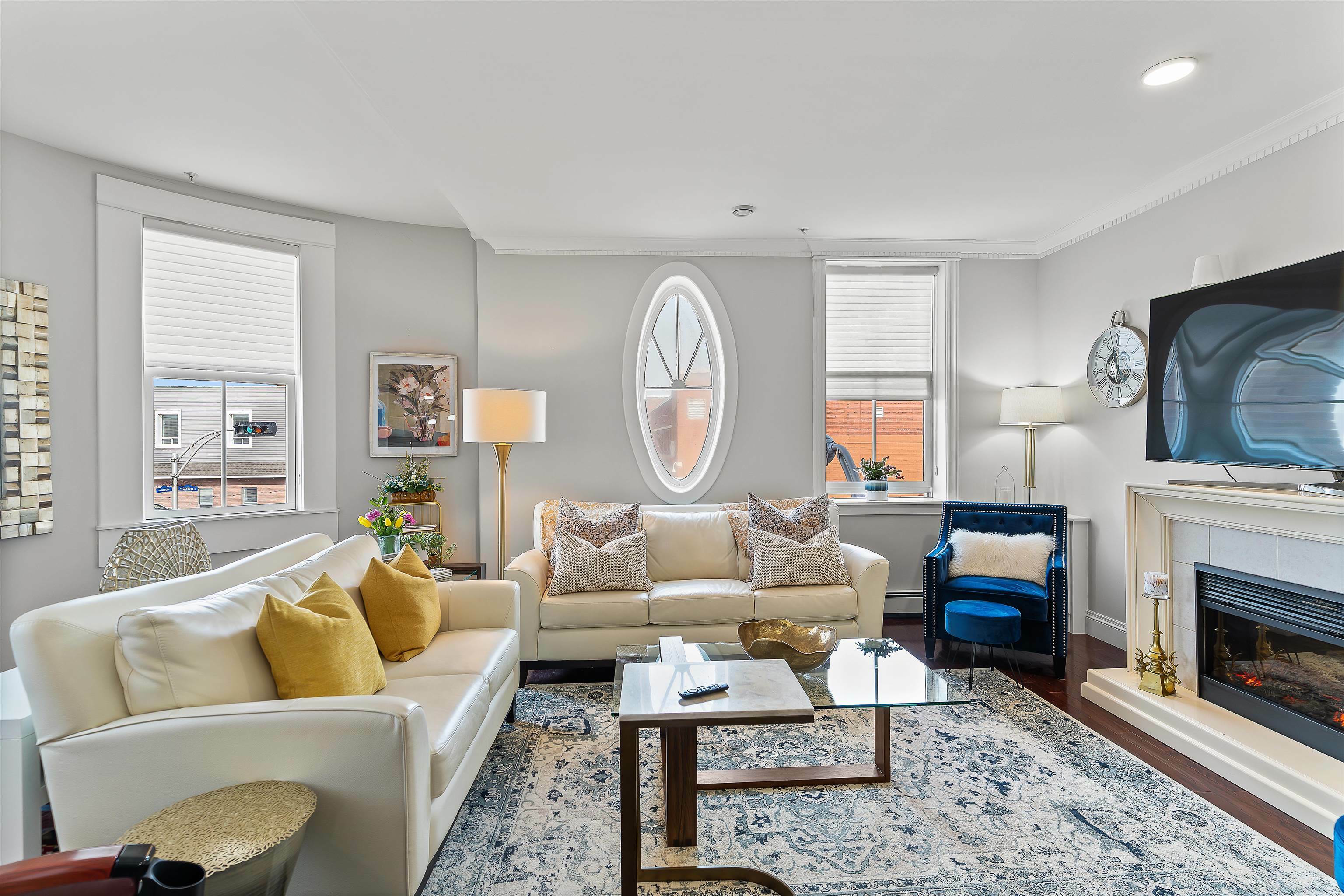Property Photo: 8 Queen Street 204 PE C1N 0A6