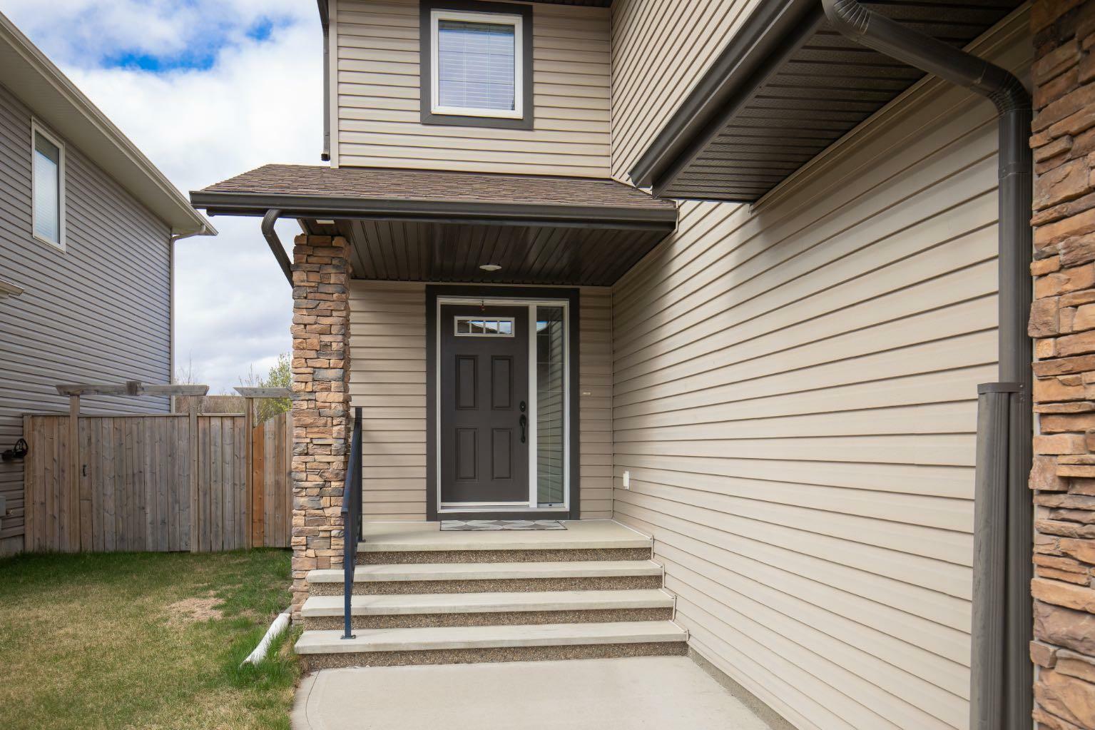 Photo de la propriété: 32 Windermere Close AB T4N 2J8