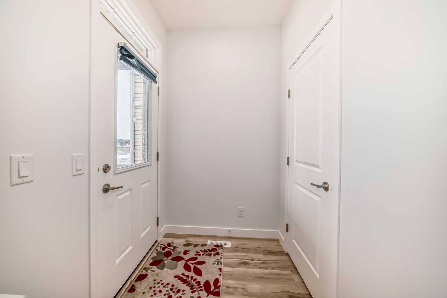Property Photo: 64 Evanscrest Place NW AB T3P 1J5