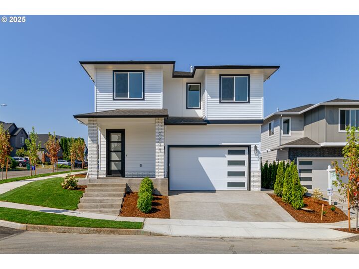 Property Photo: 2279 SW Phyllis Pl OR 97080