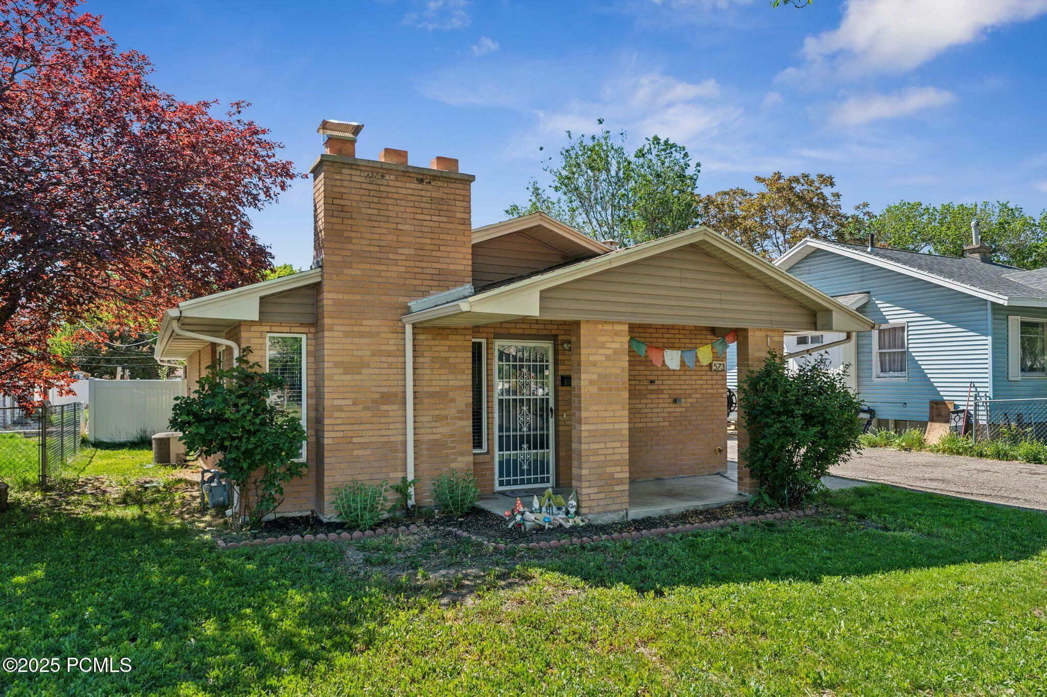 Property Photo: 573 W 1100 W UT 84116