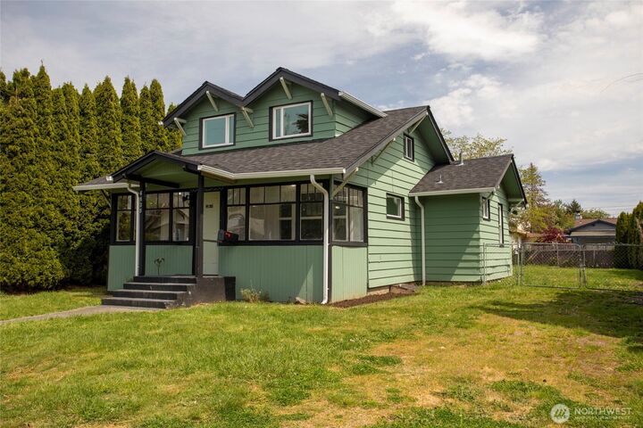 Property Photo:  6835 S I Street  WA 98408 