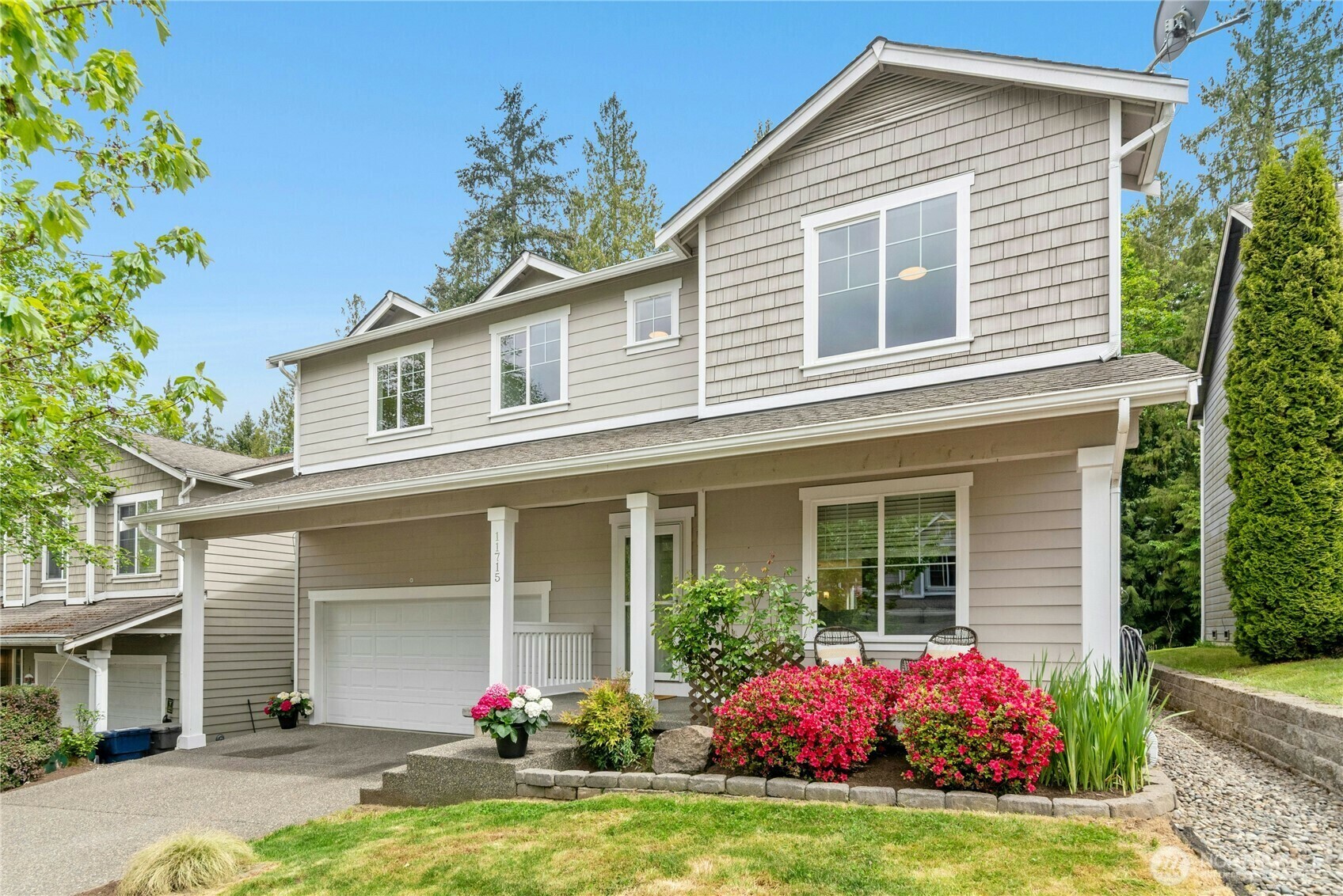 Property Photo: 11715 60th Avenue SE WA 98296
