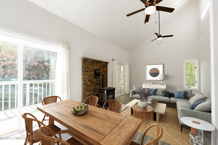Property Photo:  113 Regent Street  PA 18324 
