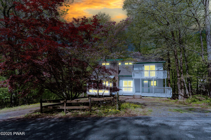 Property Photo:  113 Regent Street  PA 18324