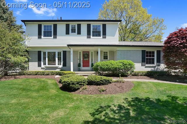 Property Photo:  430 Chester Court  MI 48178 
