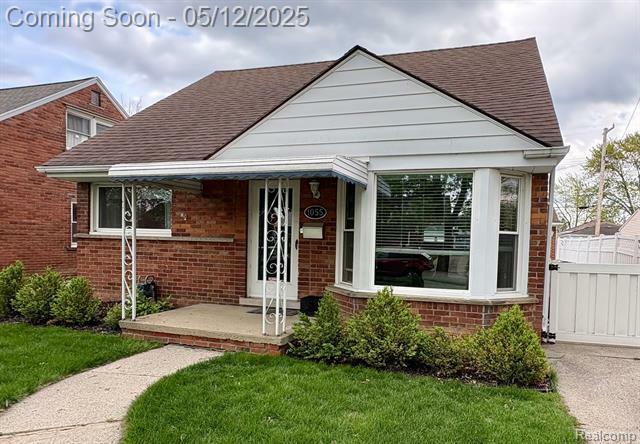 1055 16th Street  Wyandotte MI 48192 photo