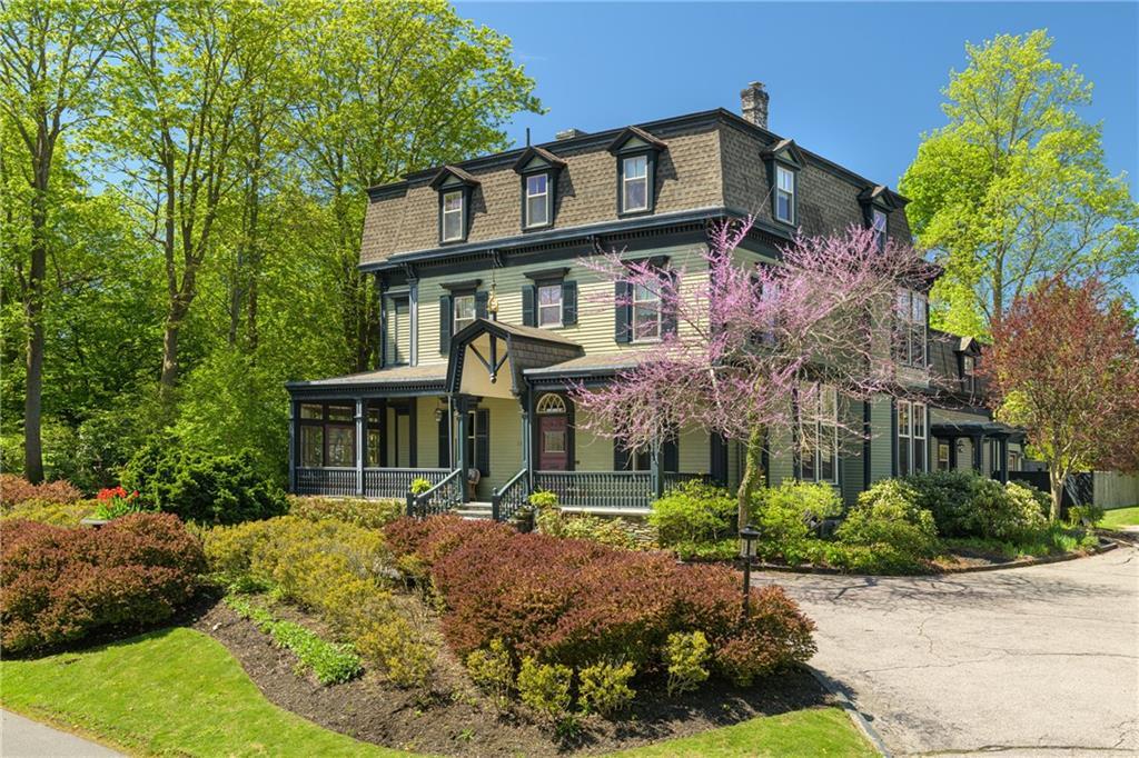 Property Photo:  287 Gibbs Avenue  RI 02840 