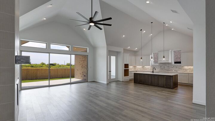 Property Photo: 10036 Forelock Creek TX 78254
